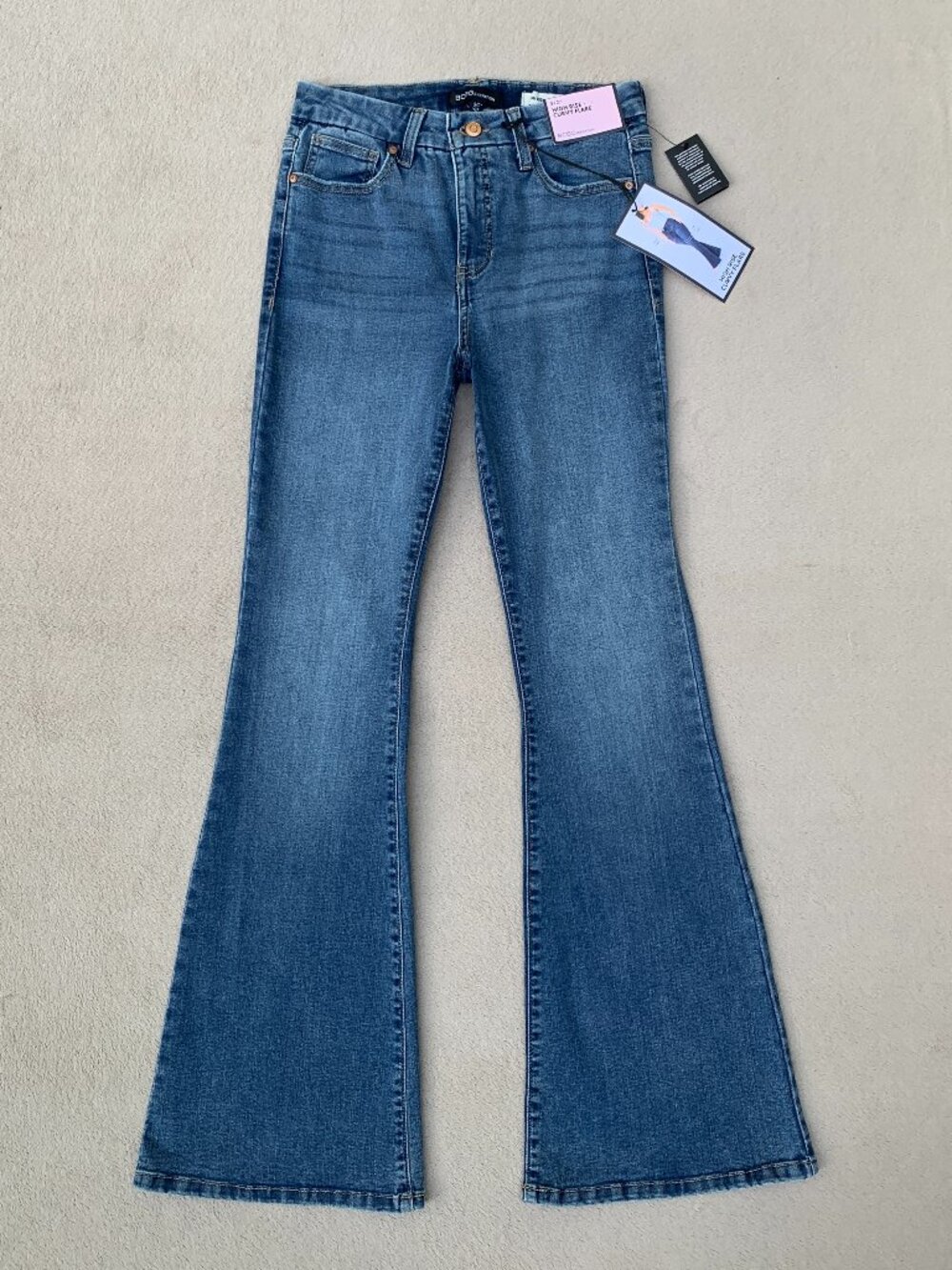 BCBGeneration High Rise Curvy Flare Jeans Sz 5/27  NWT